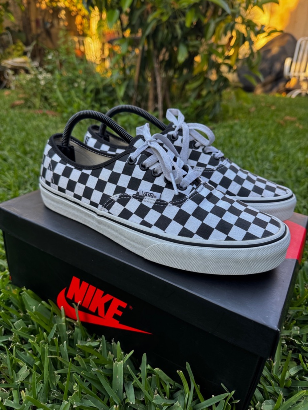Vans Customs Authentic WIDE - checker skate shoes 
(M 9.5 / W 11)